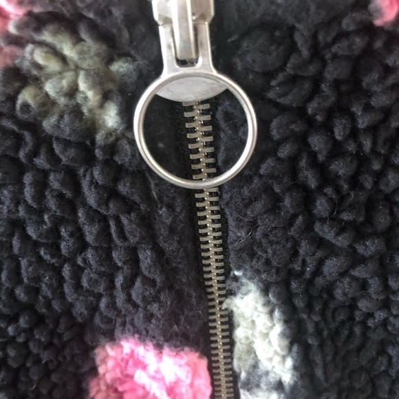 Girls cropped Justice hoodie - Picture 3 of 7